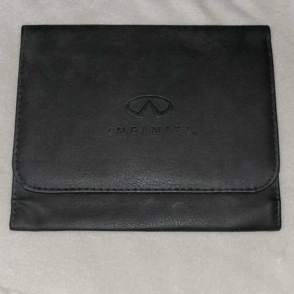 Infiniti manual cover